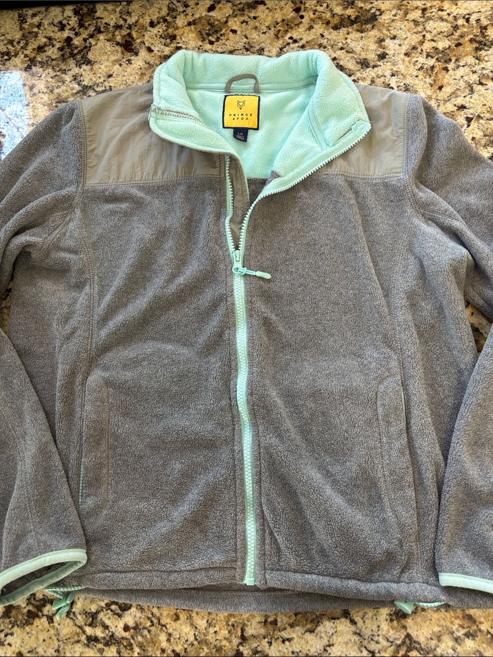 Prince & Fox Gray Jacket with Mint Trim - Women's Puffer Fleece
